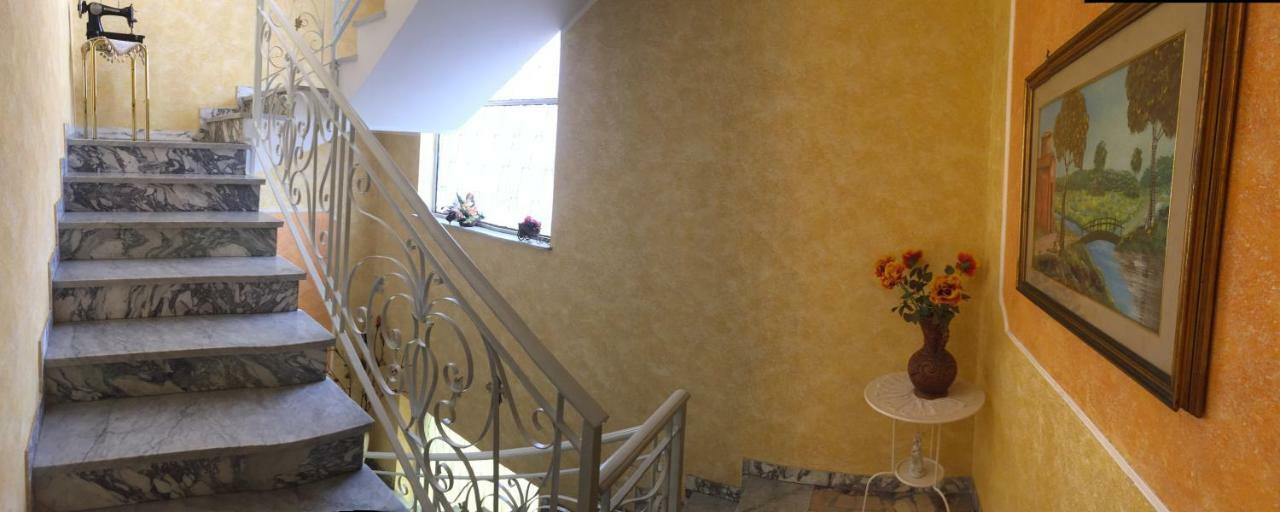 Il B&B Maison Graziella ヴィアグランデ エクステリア 写真