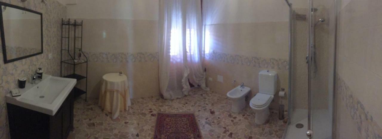 Il B&B Maison Graziella ヴィアグランデ エクステリア 写真